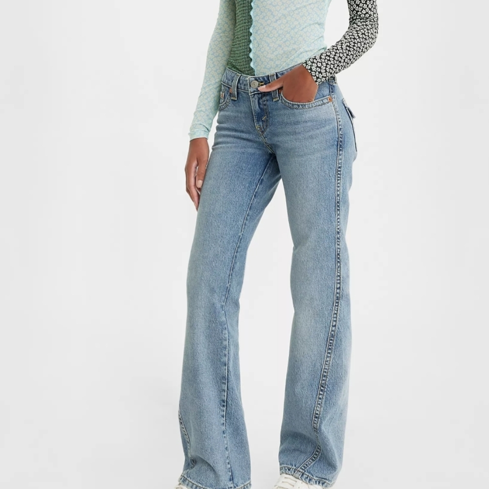 Levi's® Premium

Noughties Bootcut Women's Jeans